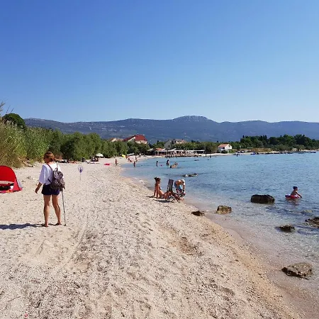 Fides With Private Pool, Garden And Sea View Villa Kaštel Novi