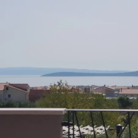 Fides With Private Pool, Garden And Sea View Villa Kaštel Novi