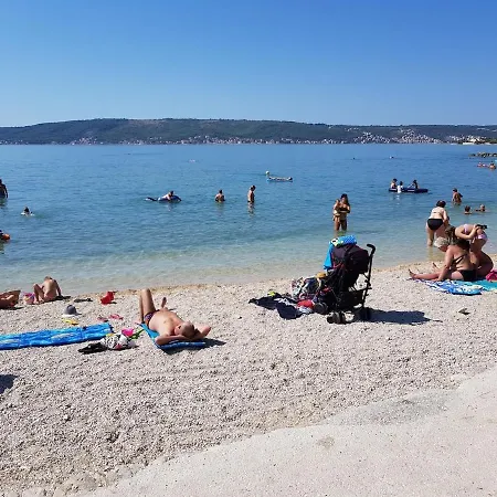 Fides With Private Pool, Garden And Sea View * Kaštel Novi